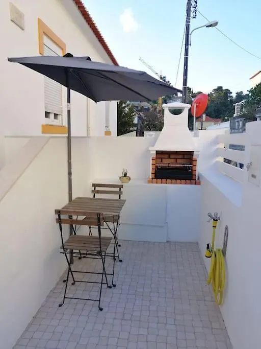 Casa Da Praia Da Poca - Apartamento Iris Estoril Apartment